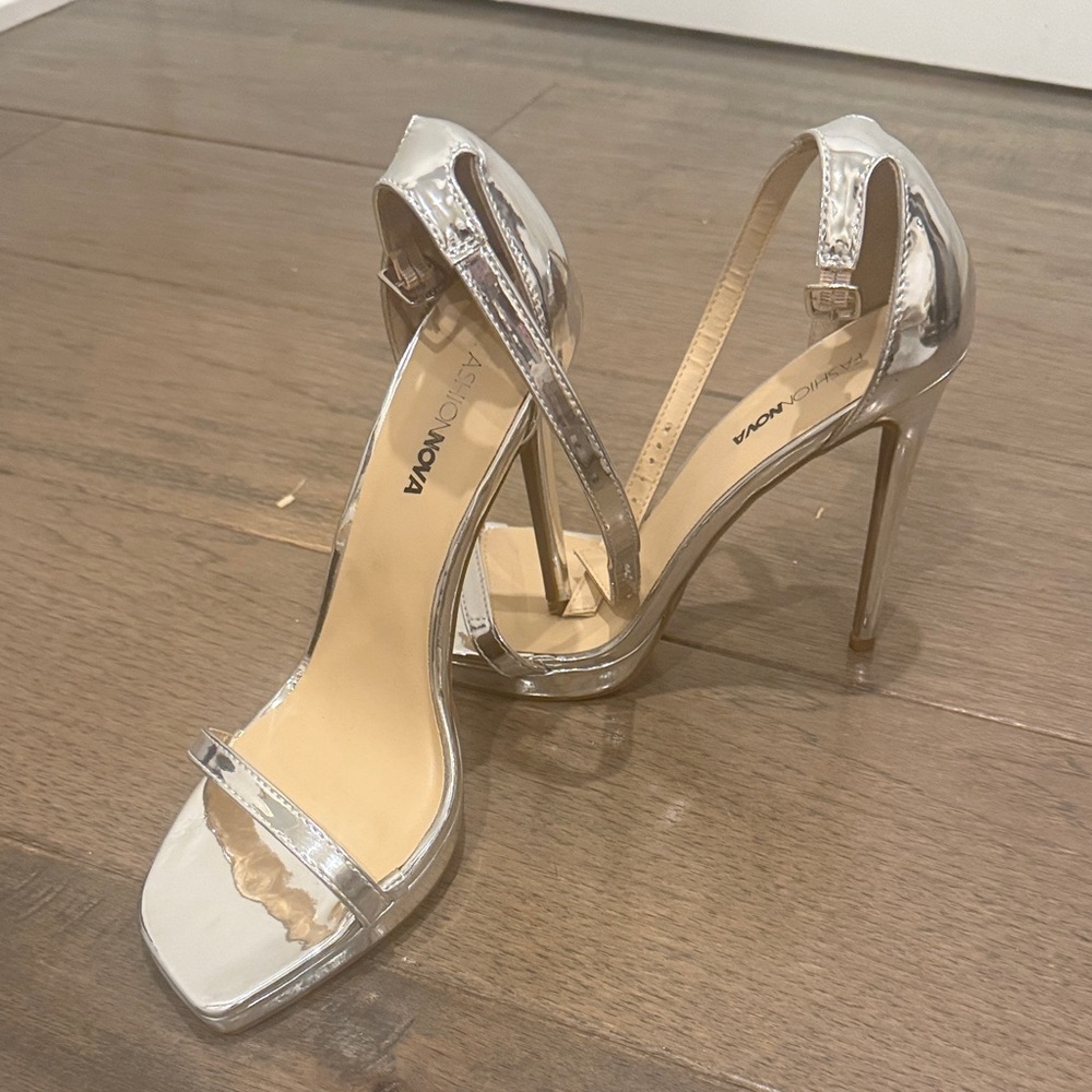 Fashion Nova Metallic Silver Heels